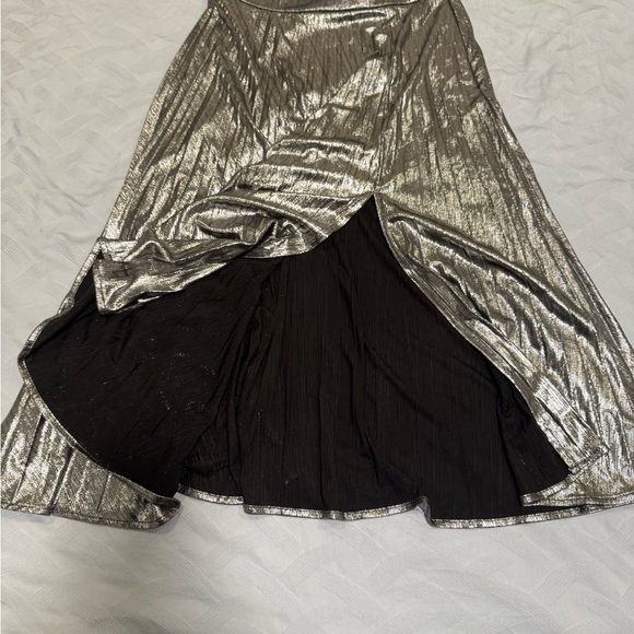 Carrie Pleated Midi Skirt by Summer Haus from Beach Bunny - Silver Size S - Picture 6 of 7